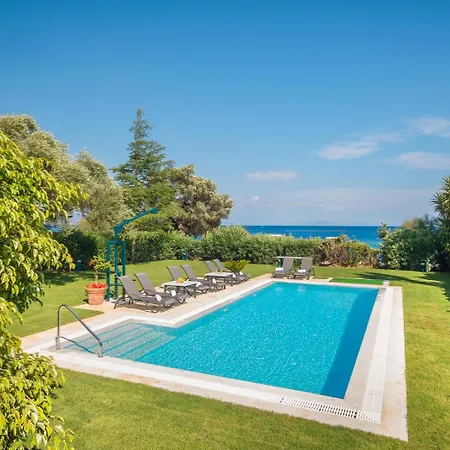 Vilă Beachfront - Pool *