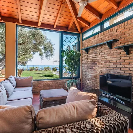 וילה Beachfront - Pool